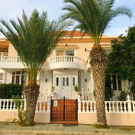 Spectacular Family With A Private Pool Villa